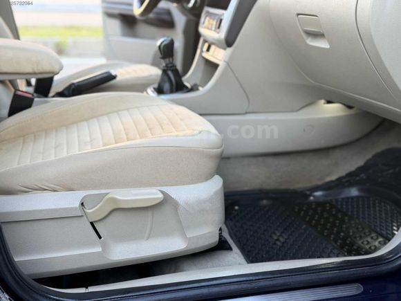 FORD FOCUS 2005 MAKYAJLI GHİA 1.6 BENZİN LPG FULL+FULL