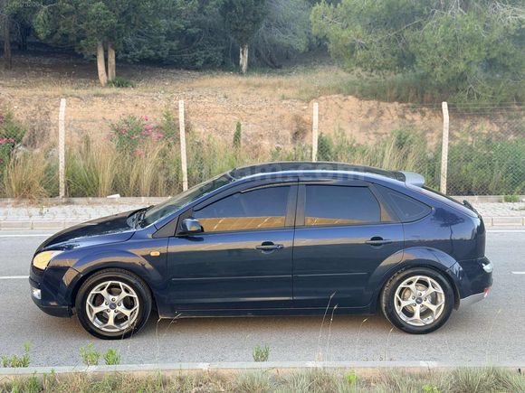 FORD FOCUS 2005 MAKYAJLI GHİA 1.6 BENZİN LPG FULL+FULL