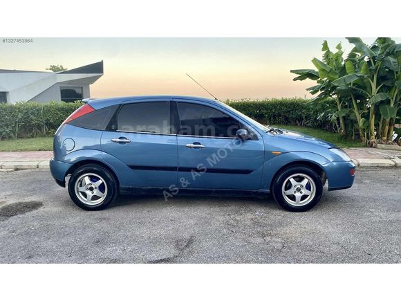 Tertemiz Ford Focus 1.6 GHIA LPG'li Bakımlı Hasar Kayıtsız