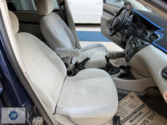 2005 FORD FOCUS 1.6 GHİA MANUEL BENZİN LPG 206000 KM