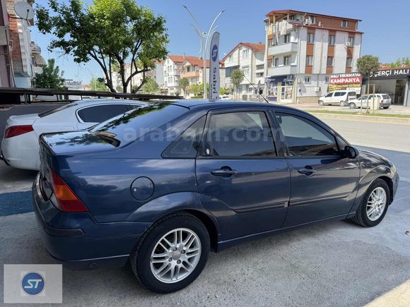 2005 FORD FOCUS 1.6 GHİA MANUEL BENZİN LPG 206000 KM