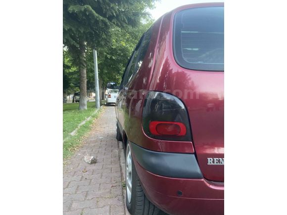 Sahibinden Renault Scenic 1.6 RTE 1999 Model 