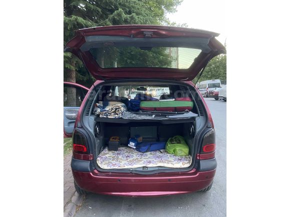 Sahibinden Renault Scenic 1.6 RTE 1999 Model 