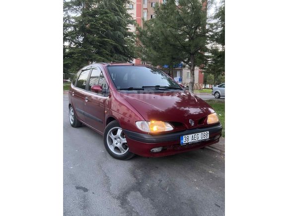 Sahibinden Renault Scenic 1.6 RTE 1999 Model 