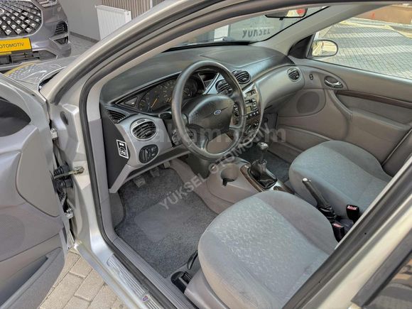 ORJİNAL TR DE TEK 167 BİN KM DE İLK EL 1.6 GHİA FOCUS SEDAN