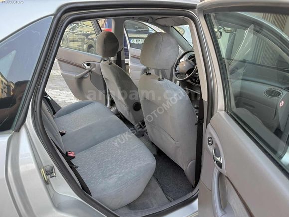 ORJİNAL TR DE TEK 167 BİN KM DE İLK EL 1.6 GHİA FOCUS SEDAN