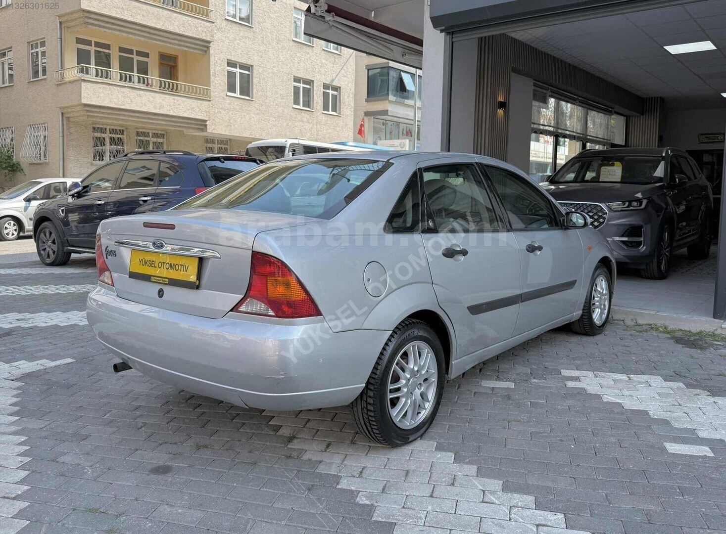 Galeriden Ford Focus 1.6 Ghia 2000 Model Kayseri 167.000 km Gri 5