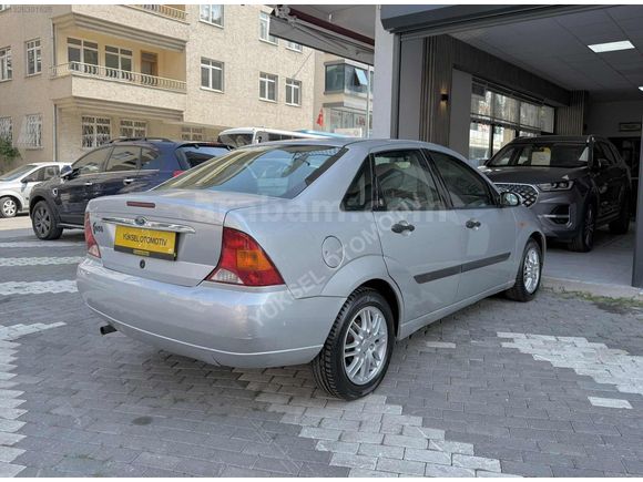 ORJİNAL TR DE TEK 167 BİN KM DE İLK EL 1.6 GHİA FOCUS SEDAN