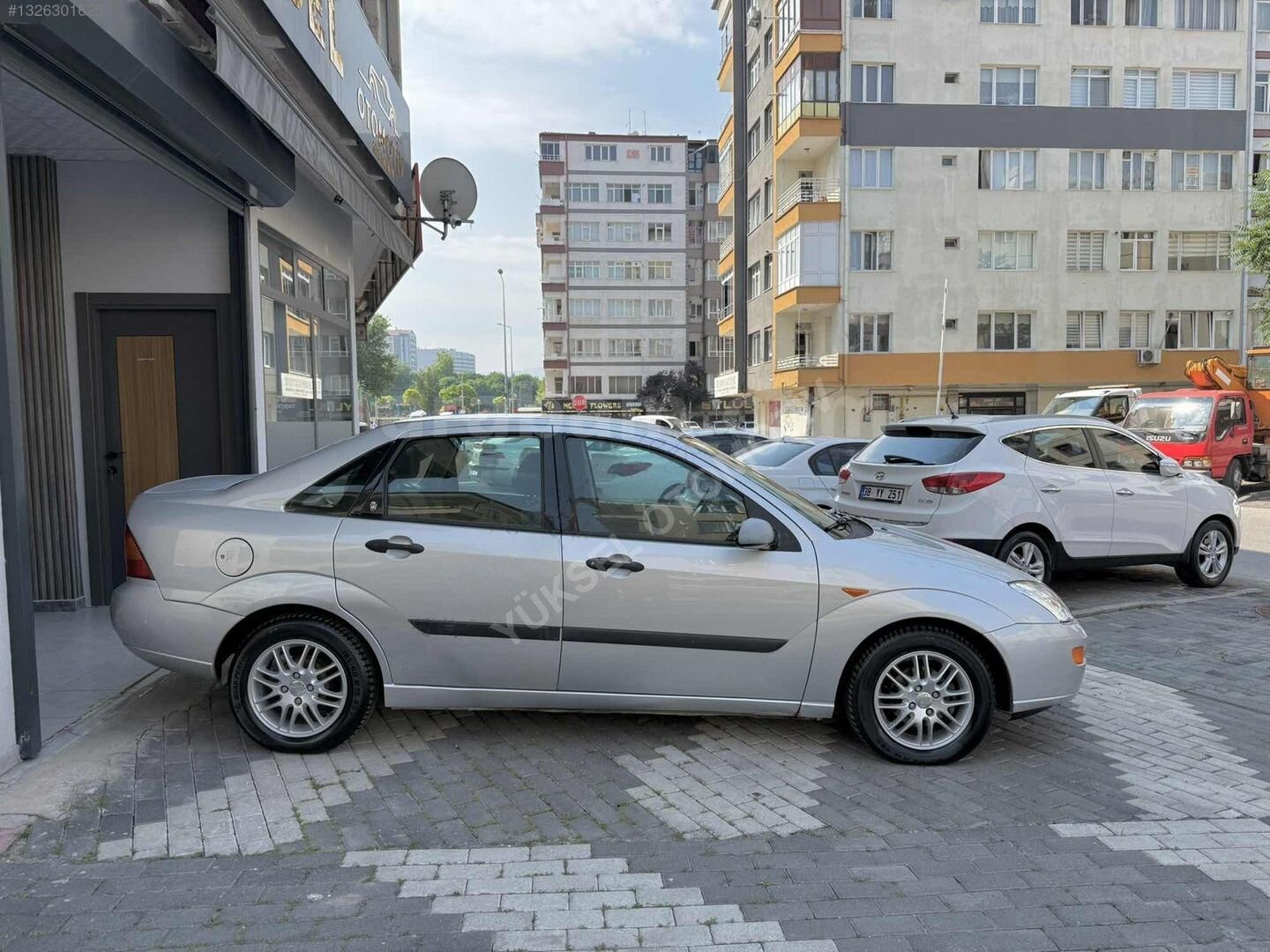 Galeriden Ford Focus 1.6 Ghia 2000 Model Kayseri 167.000 km Gri 3