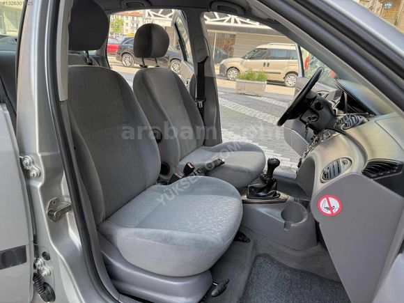 ORJİNAL TR DE TEK 167 BİN KM DE İLK EL 1.6 GHİA FOCUS SEDAN