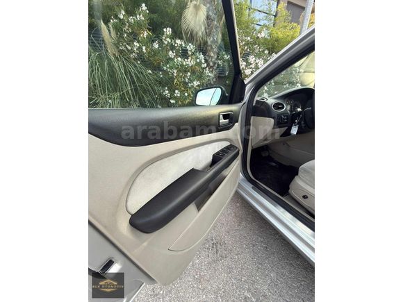 2008 FORD FOCUS 1.6 GHİA TAM OTOMATİK