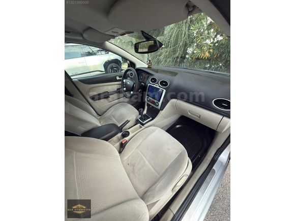 2008 FORD FOCUS 1.6 GHİA TAM OTOMATİK