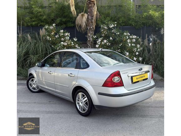 2008 FORD FOCUS 1.6 GHİA TAM OTOMATİK