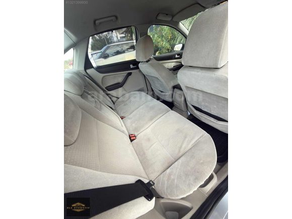 2008 FORD FOCUS 1.6 GHİA TAM OTOMATİK
