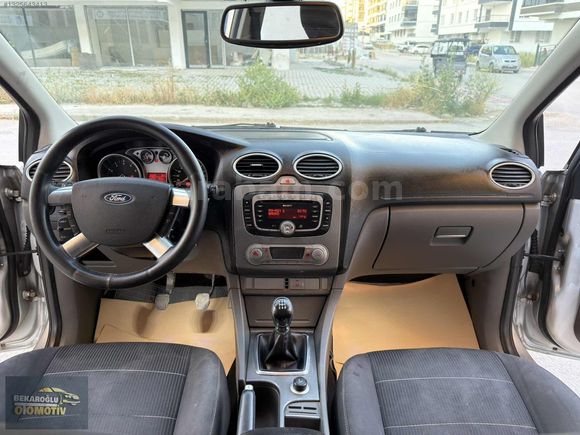 FORD FOCUS 1.6 LPG'Lİ TİTANİUM 2.5 KASA DEĞİŞENSİZ