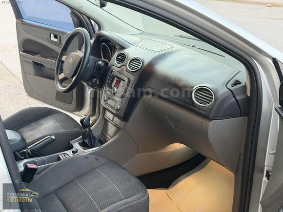 FORD FOCUS 1.6 LPG'Lİ TİTANİUM 2.5 KASA DEĞİŞENSİZ