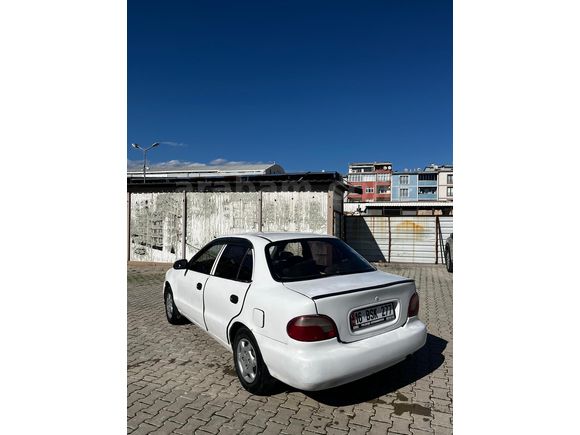 Sahibinden Hyundai Accent 1.3 LS 1997 Model