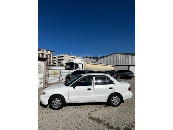 Sahibinden Hyundai Accent 1.3 LS 1997 Model