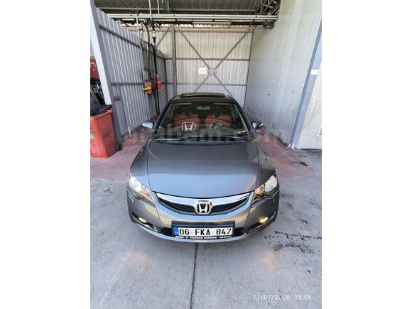 Sahibinden Honda Civic 1.6i VTEC Elegance 2011 Model