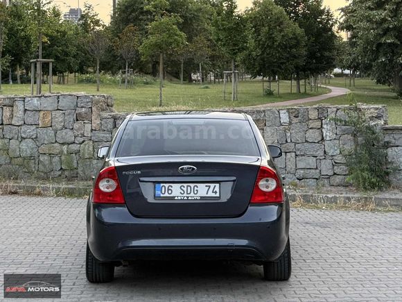 2011 - HATASIZ - OTOMATİK VİTES - TİTANİUM FOCUS - K.KARTI