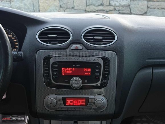 2011 - HATASIZ - OTOMATİK VİTES - TİTANİUM FOCUS - K.KARTI
