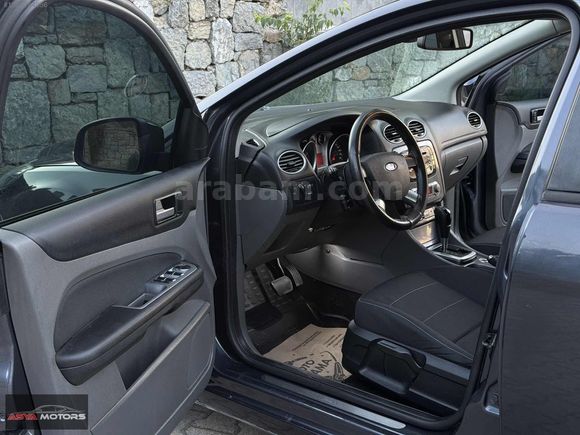 2011 - HATASIZ - OTOMATİK VİTES - TİTANİUM FOCUS - K.KARTI