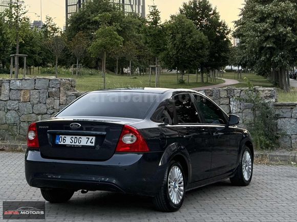 2011 - HATASIZ - OTOMATİK VİTES - TİTANİUM FOCUS - K.KARTI