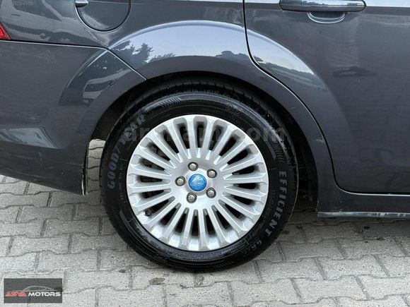 2011 - HATASIZ - OTOMATİK VİTES - TİTANİUM FOCUS - K.KARTI