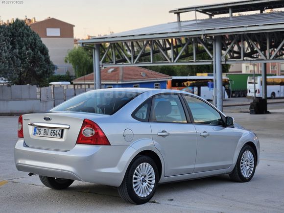 2009 MODEL OTOMATİK FORD FOCUS TİTANİUM 198.000 KM'DE