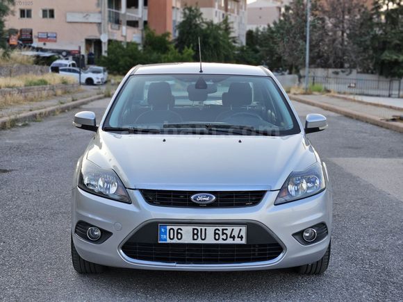 2009 MODEL OTOMATİK FORD FOCUS TİTANİUM 198.000 KM'DE