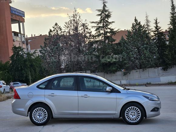 2009 MODEL OTOMATİK FORD FOCUS TİTANİUM 198.000 KM'DE