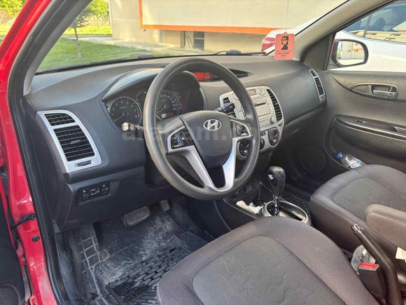 Sahibinden Hyundai i20 1.4 CVVT Select 2009 Model 