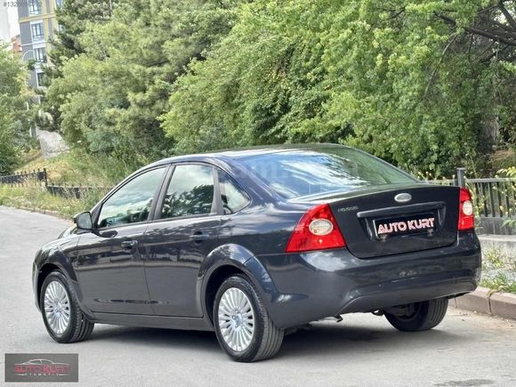 DEĞİŞENSİZ-TİTANİUM SEDAN FULL-SADECE 128.000KM-FOCUS-BRC LPG