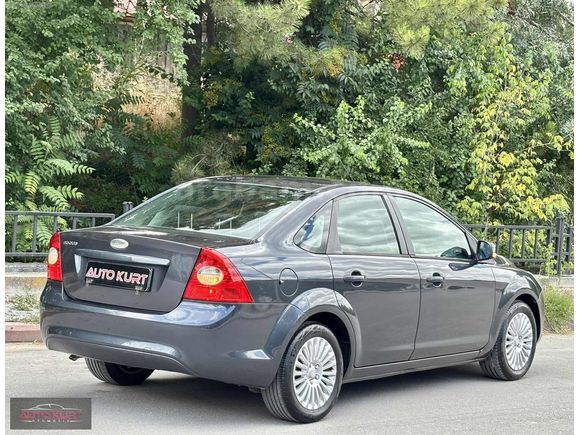DEĞİŞENSİZ-TİTANİUM SEDAN FULL-SADECE 128.000KM-FOCUS-BRC LPG