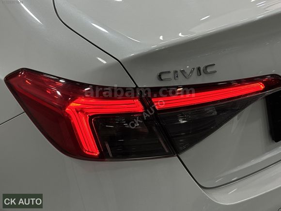 CK AUTO-2022 CİVİC 1.5VTEC ECO ELEGANCE 49.000 KM SUNROOF