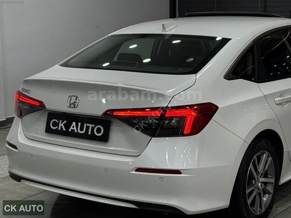 CK AUTO-2022 CİVİC 1.5VTEC ECO ELEGANCE 49.000 KM SUNROOF
