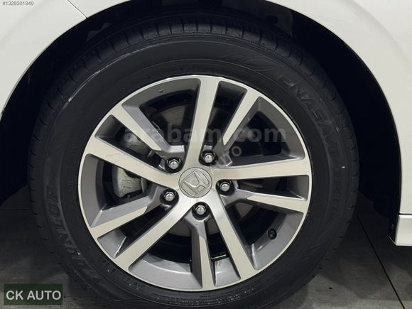 CK AUTO-2022 CİVİC 1.5VTEC ECO ELEGANCE 49.000 KM SUNROOF