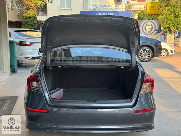 *MASLAN*2024 CİVİC 1.5 VTEC*ECO ELEGANCE PLUS*DEĞİŞENSZ*25.000KM