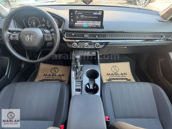 *MASLAN*2024 CİVİC 1.5 VTEC*ECO ELEGANCE PLUS*DEĞİŞENSZ*25.000KM