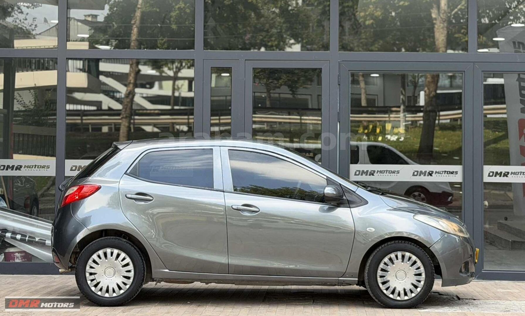 Galeriden Mazda 2 1.5 Go 2010 Model Bursa 147.000 km Gri 5