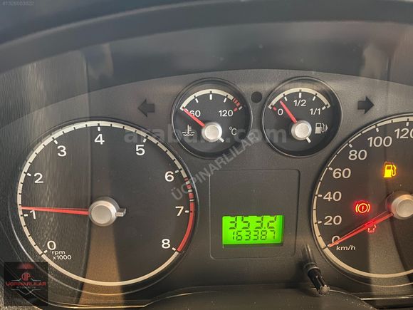 ÜÇPINARLILAR'DAN 2006 FORD FOCUS 1.6 TREND 165.000 KM'DE LPG'Lİ