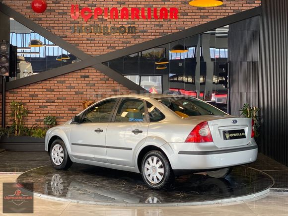 ÜÇPINARLILAR'DAN 2006 FORD FOCUS 1.6 TREND 165.000 KM'DE LPG'Lİ