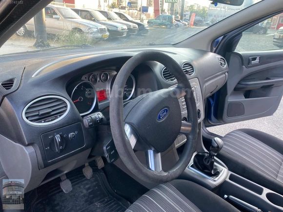 AKGÜN OTOMOTİV PLAZA'DAN FORD FOCUS