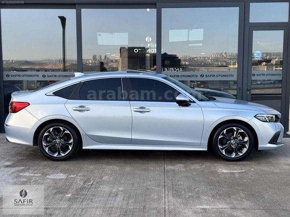 SAFİR'DEN 2022 CİVİC 1.5VTEC ECO EXECUTİVE PLUS FAB.LPG 70BİN KM