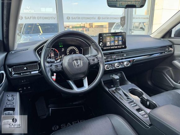 SAFİR'DEN 2022 CİVİC 1.5VTEC ECO EXECUTİVE PLUS FAB.LPG 70BİN KM
