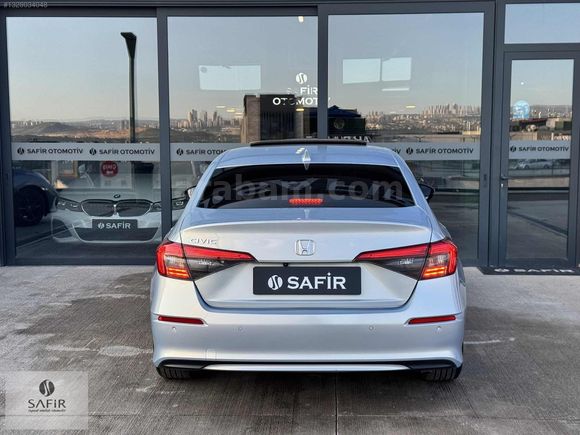 SAFİR'DEN 2022 CİVİC 1.5VTEC ECO EXECUTİVE PLUS FAB.LPG 70BİN KM