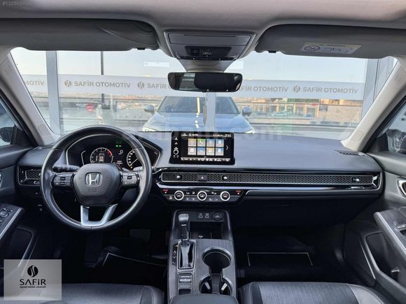 SAFİR'DEN 2022 CİVİC 1.5VTEC ECO EXECUTİVE PLUS FAB.LPG 70BİN KM