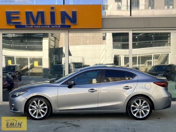 EMİN galeridwn Hatasız 2016 çıkışlı Mazda 3 SKYAVTIV technology