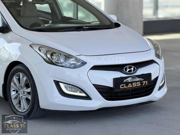 CLASS71'DEN|2013 HYUNDAİ İ30 1.6CRDİ HATASIZ-BOYASIZ