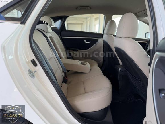 CLASS71'DEN|2013 HYUNDAİ İ30 1.6CRDİ HATASIZ-BOYASIZ